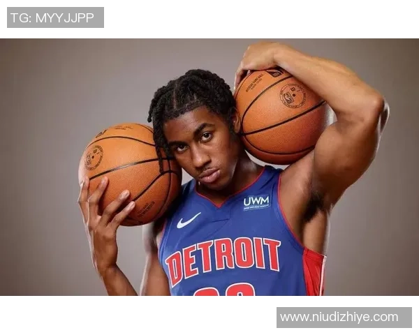 杰登艾维的崛起之路：从大学篮球明星到NBA新星的成长历程